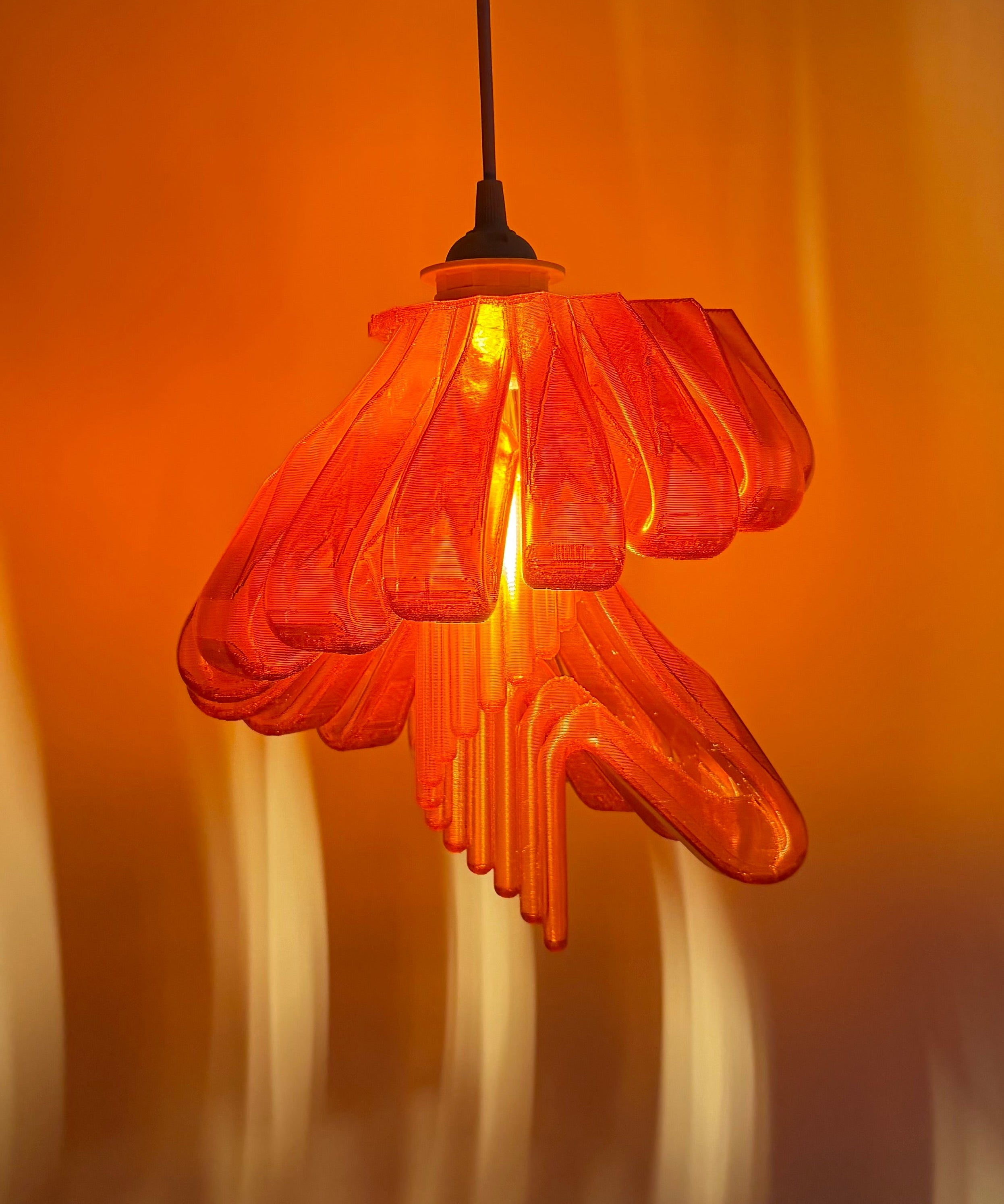 Arise shade in Amber